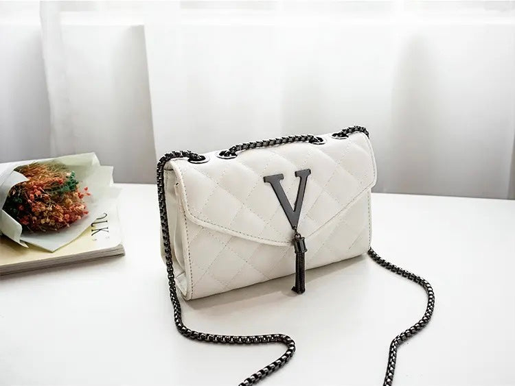 White Luxury Quilted Leather Handbag